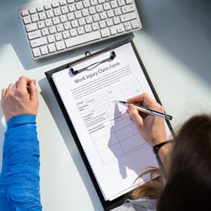Five-star reviews displayed under the image of attorney Lisa J. Pezzano - Pezzano Law Group